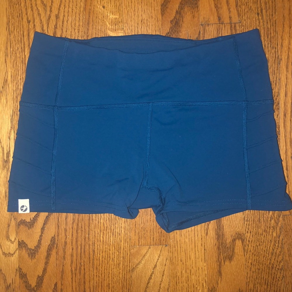 Oiselle Aero shorts